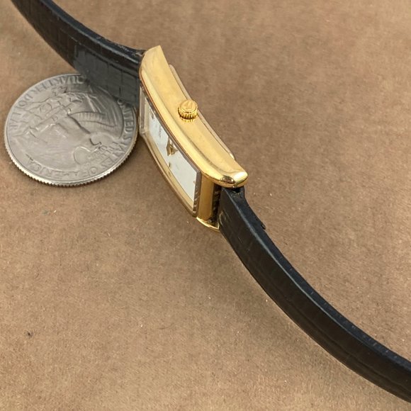 Vintage Bulova Accutron Swiss Quartz Watch - Picture 3 of 8